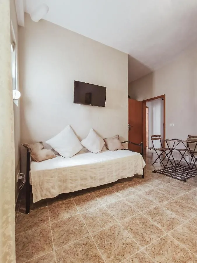 Bed & Breakfast Arda Beachside Living Durrës Albánie