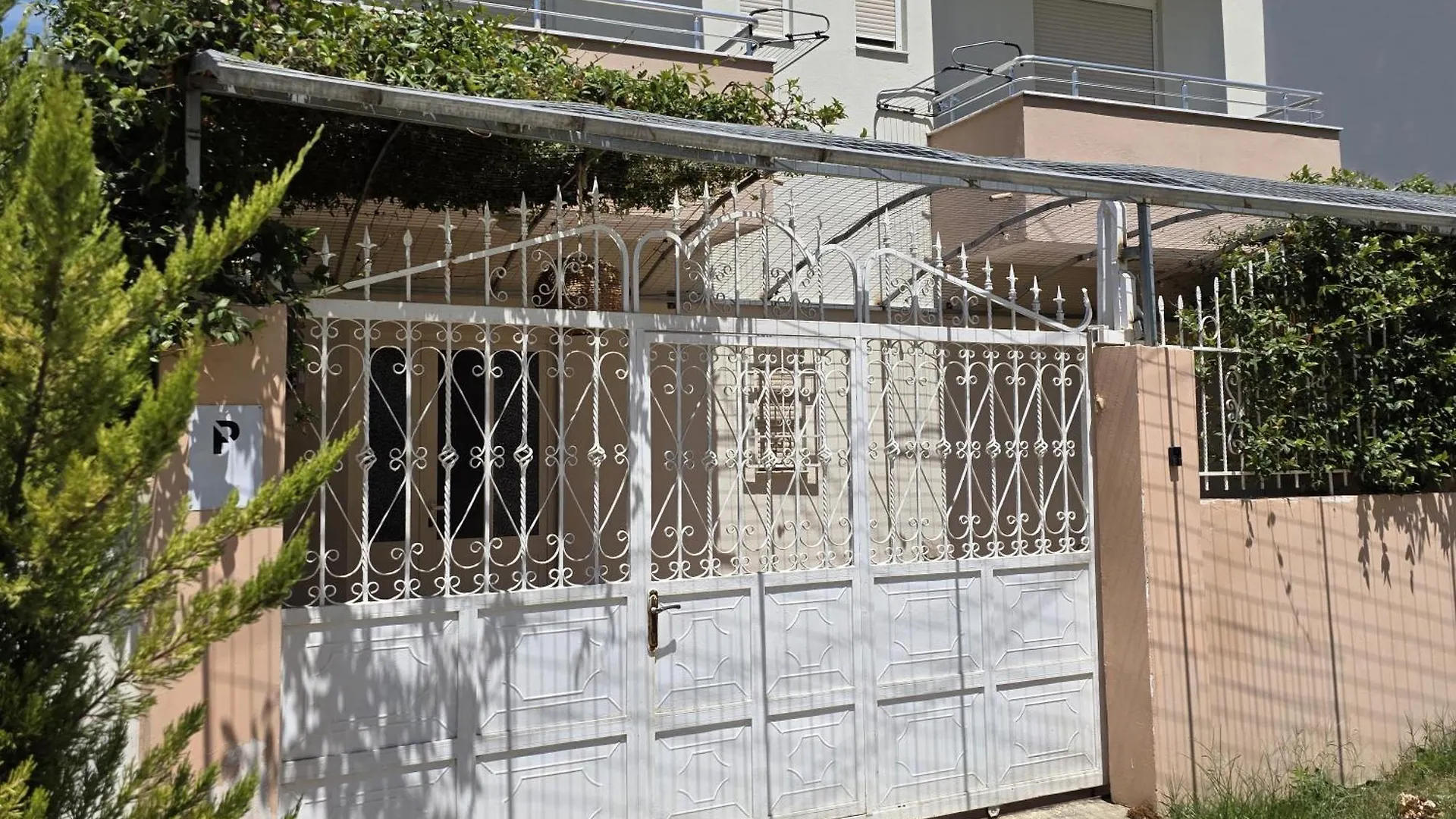 Arda Beachside Living Durrës